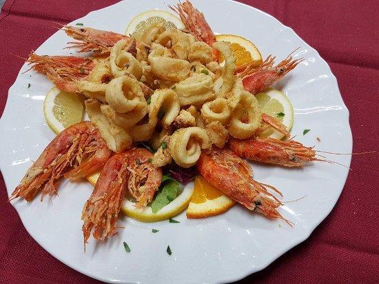 Appartamenti Mantarro Travel And Living Санта-Тереза-ди-Рива Экстерьер фото
